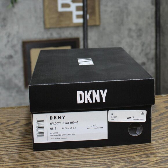 NWT DKNY Women's Flat Slip On Sandal K4169795 Silver Iridescent Halcott 6M - Picture 11 of 13